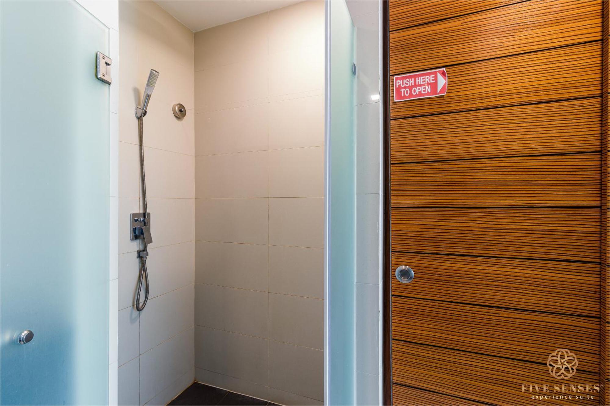 Dua Sentral Signature Suites Kuala Lumpur Habitación foto